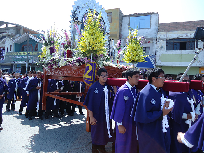 Programa de la fiesta del Señor de los Milagros en Chimbote