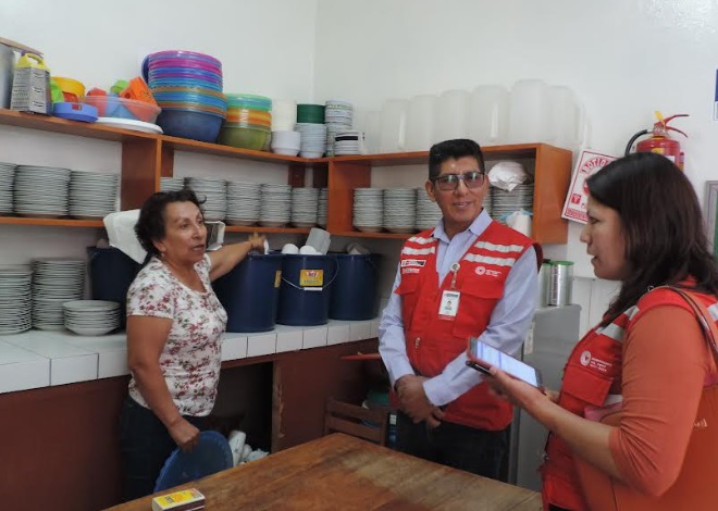 Verifican condiciones de cocinas y almacenes en colegios de Áncash antes del inicio de clases