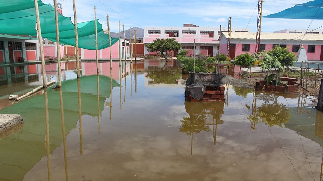Alumnos de 10 colegios de la provincia del Santa no han iniciado clases presenciales por lluvias y huaicos
