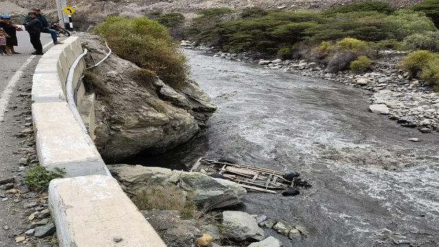 Pallasca: camioneta cae a río Tablachaca y uno de sus ocupantes pierde la vida