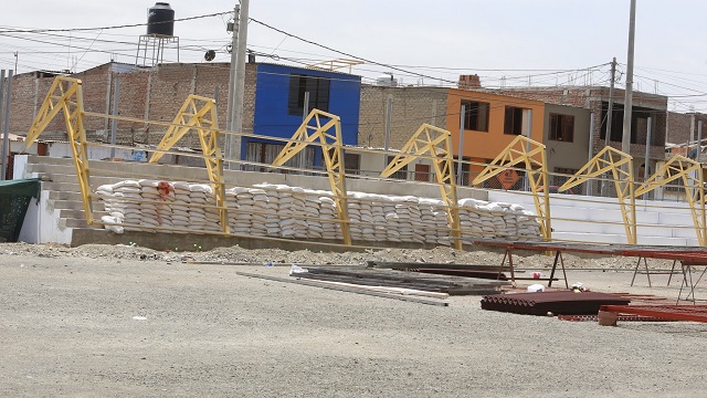 MPS evalúa resolver contrato con constructora tras caída de estructura metálica que dejó dos obreros heridos