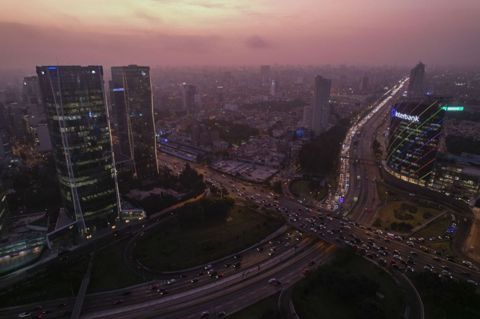 MEF prevé que se revertirá caída de producción peruana en últimos meses