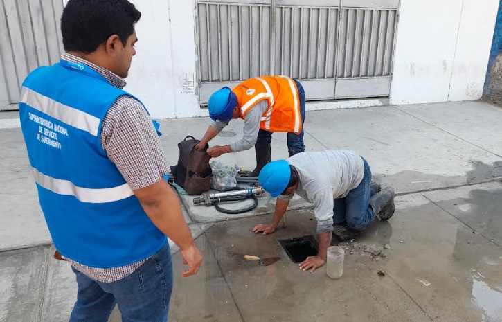 ¿Qué hacer ante problemas con el agua potable o alcantarillado que afecten a varias viviendas?