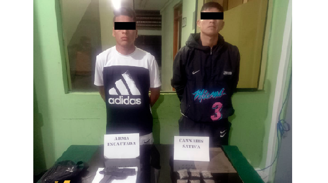 Atrapan a dos sujetos que se dedicarían a la venta de droga por delivery en Chimbote
