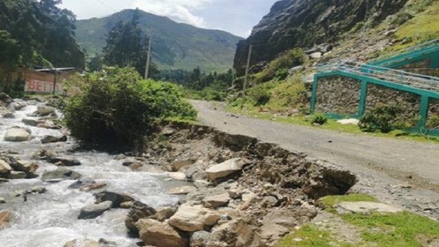 Pallasca: erosión fluvial afecta vía vecinal en distrito de Lacabamba