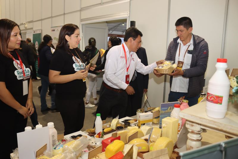 Rueda de Negocios Nacional generó negociaciones por más de S/ 4 millones en el Salón del Queso Peruano