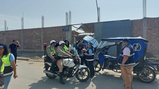 Internan en depósito municipal 25 mototaxis durante operativo en Chimbote