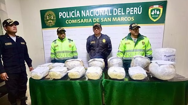 Áncash: encuentran en un bus 82 kilos de droga dentro de sacos con papa en Huari