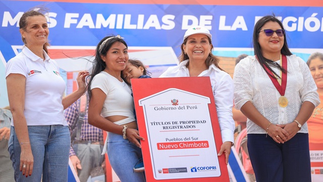 Presidenta Boluarte anuncia proyecto de agua y alcantarillado para Chimbote por S/1105 millones