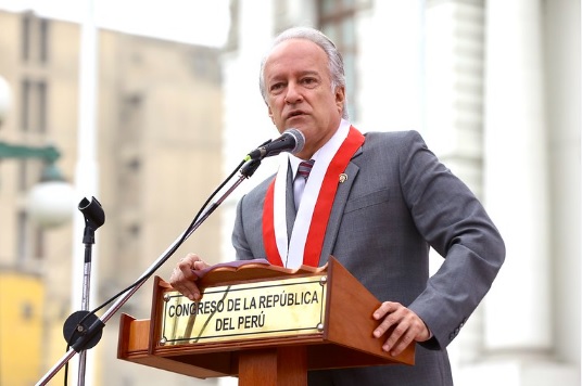 Falleció Hernando Guerra García, primer vicepresidente del Congreso, a los 60 años