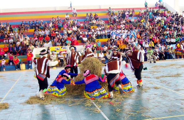 Realizarán festival de danzas folclóricas en Chimbote‏ 