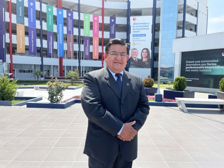 La UCV Chimbote inicia nueva etapa con el Dr. Carlos Mendoza Hernández en la dirección general