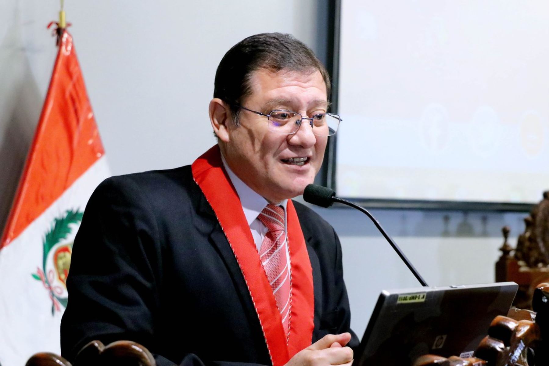 Fiscal Chávez Cotrina preocupado por cambios a la ley de crimen organizado que plantea el Congreso