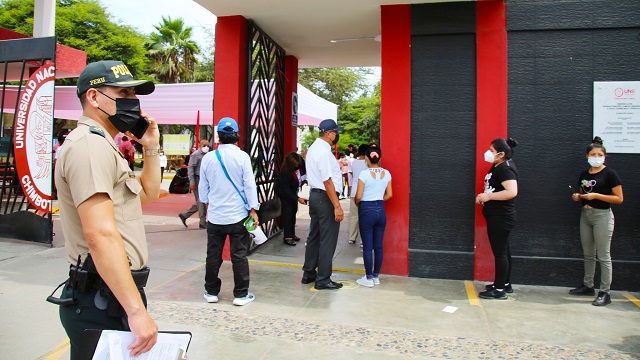 UNS toma medidas de seguridad para garantizar transparencia de examen de admisión 2023 - II