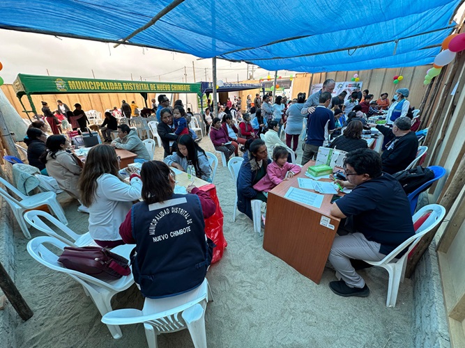 Nuevo Chimbote: familias se beneficiaron con campaña integral de salud