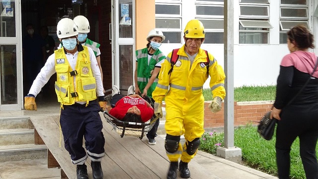 Hospital Regional reporta un muerto, 16 heridos y 120 desaparecidos durante simulacro de sismo