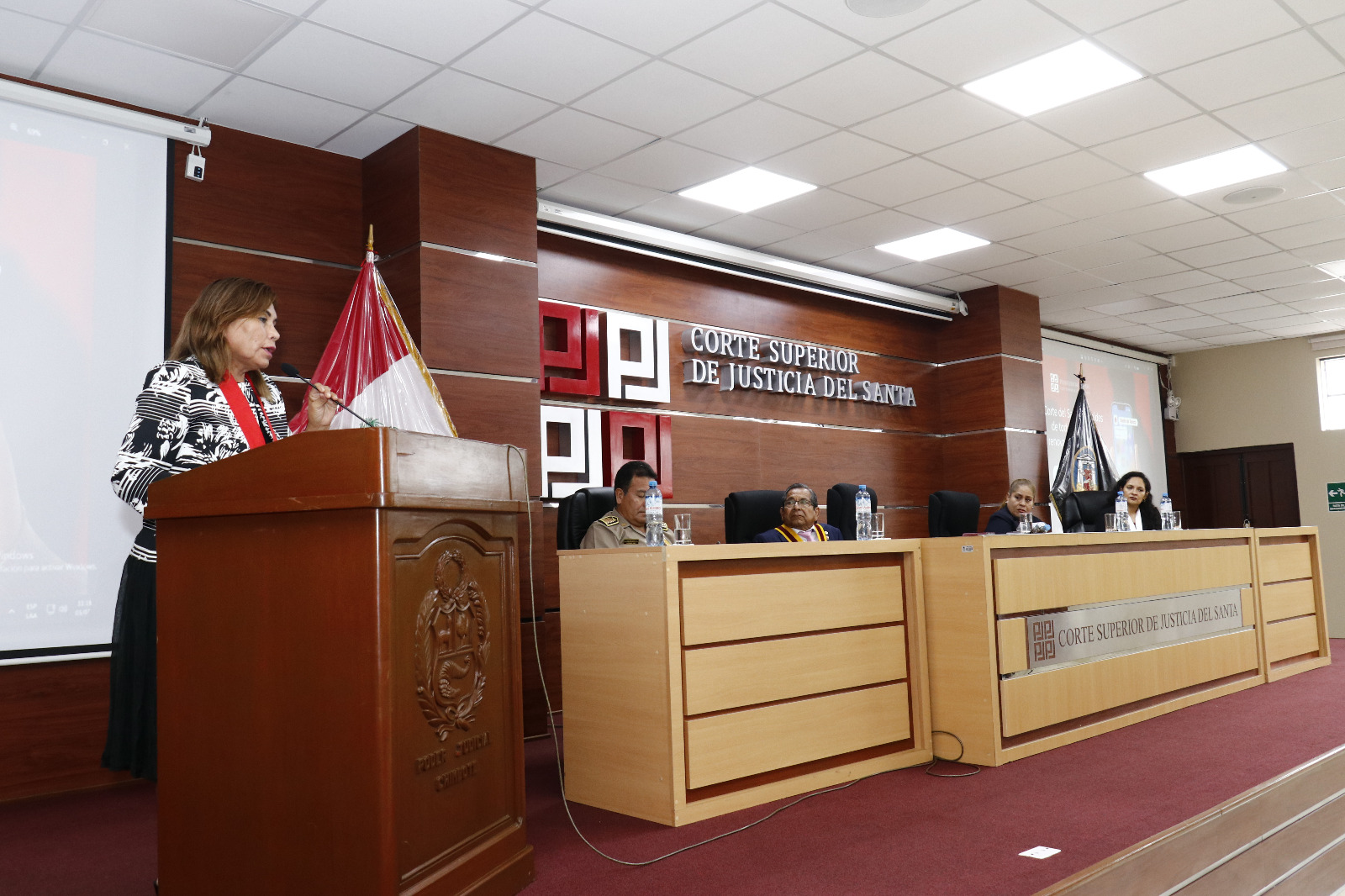 Poder Judicial, alcaldes y Policía Nacional renovaron compromiso en favor de la defensa de víctimas de violencia familiar