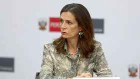 Ministra de Vivienda asegura que no se privatizará el agua ni alcantarillado