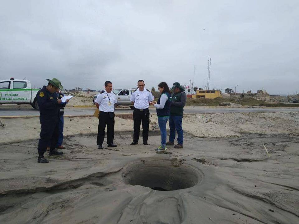 Fiscalía inspecciona supuesta contaminación de Bahía El Ferrol por vertimiento de efluentes 
