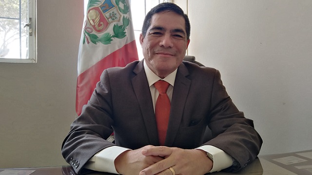 Roger Pereda asume funciones como nuevo director de Hospital Regional de Nuevo Chimbote