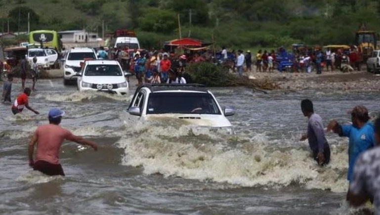  Alarma por un fenómeno de El Niño poco usual en Perú
