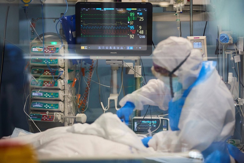 A 1,533 se elevó número de fallecidos y a 54,817 contagios por covid-19