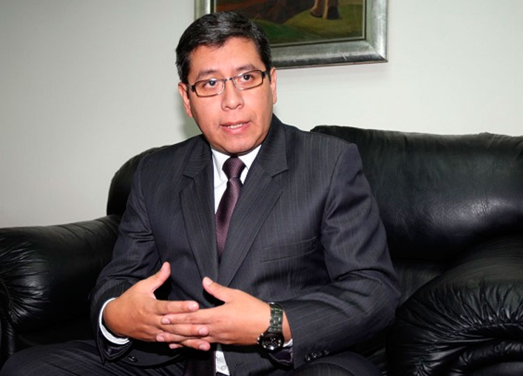 Transparencia: candidatos con sentencias son una muestra de precariedad en los partidos