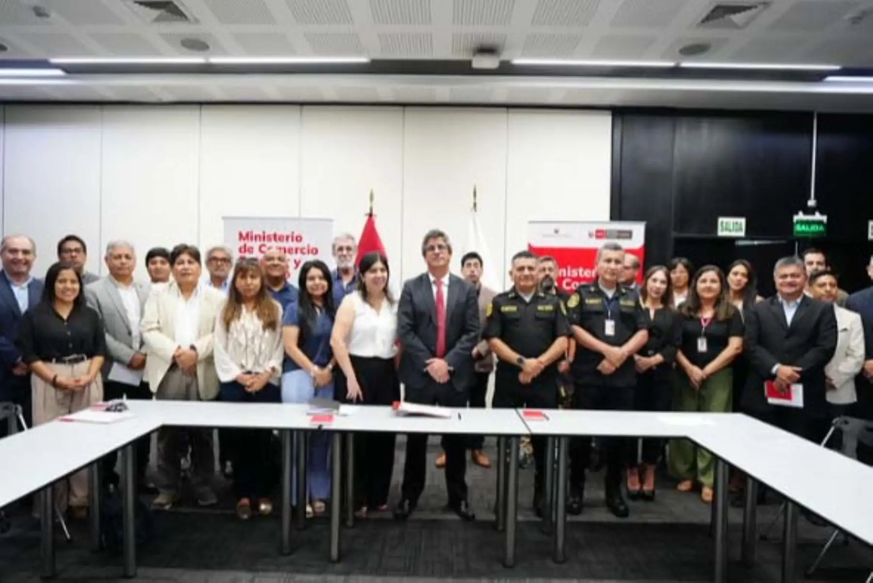 Perú impulsa acciones para mejorar la operatividad logística del comercio exterior