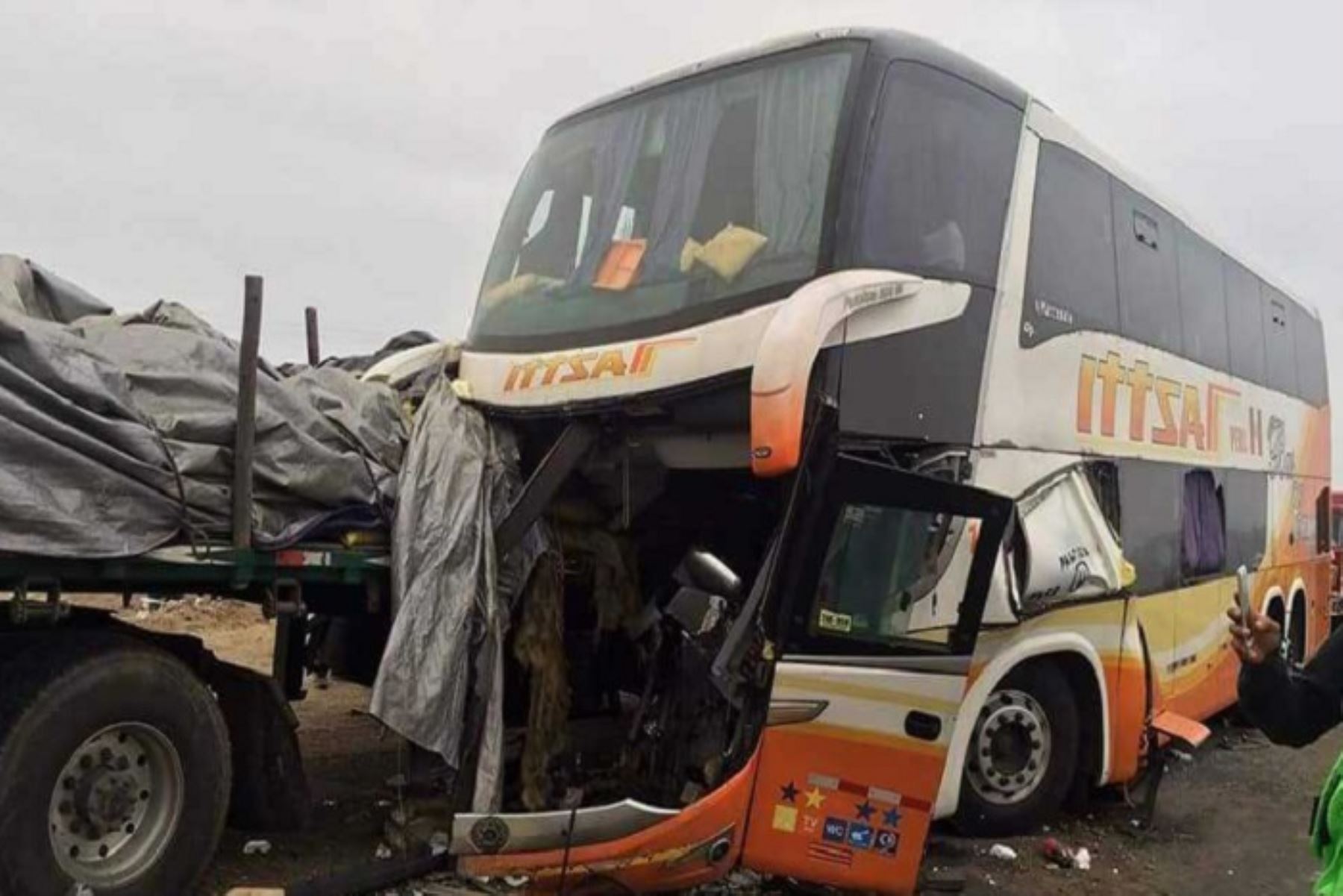 Identifican a tres de los cuatro fallecidos en accidente de tránsito en Huarmey