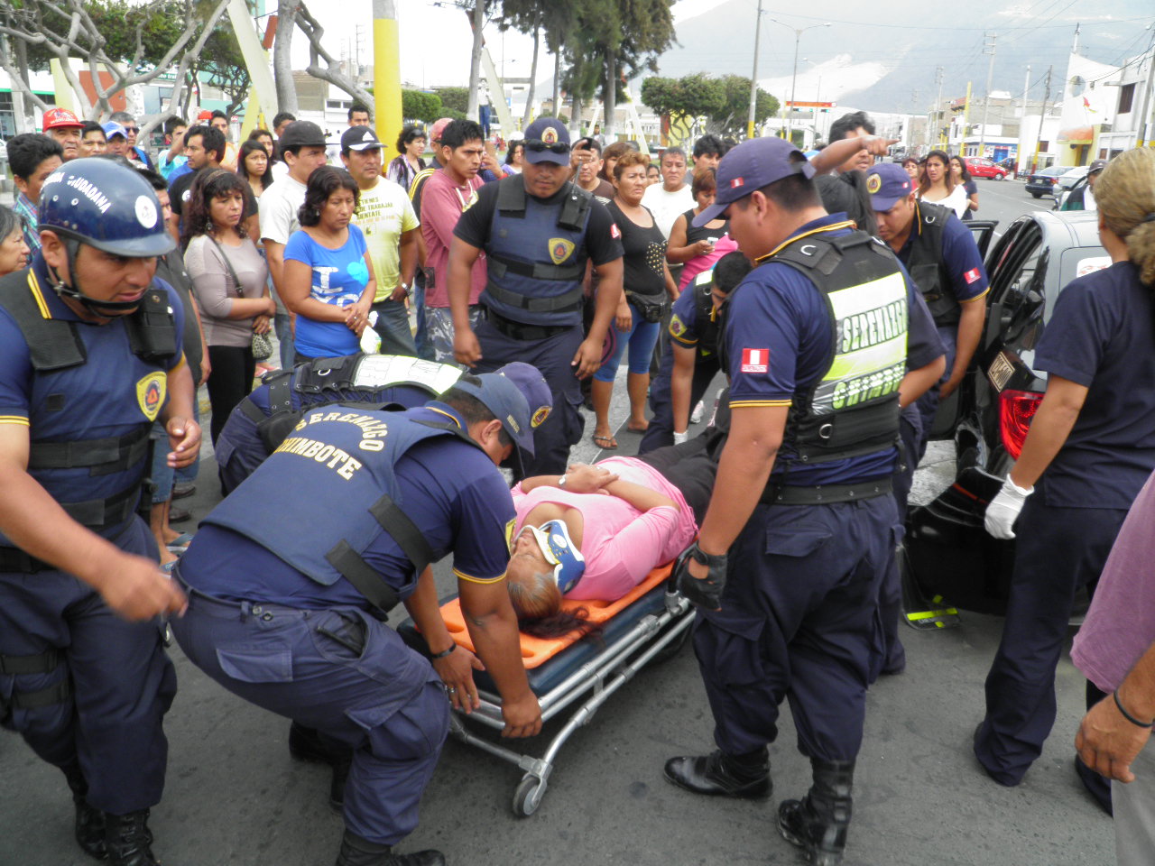 Chimbote: Tres mujeres casi pierden la vida en accidente de tránsito