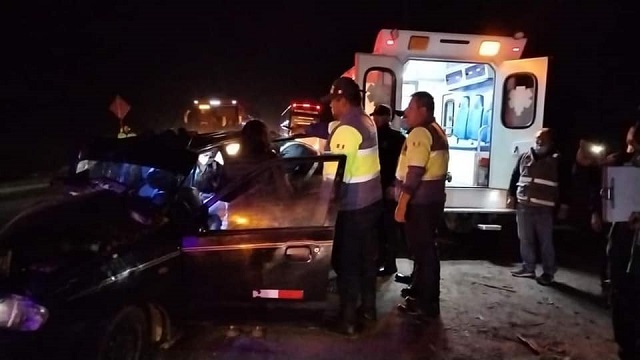 Chofer ebrio y su acompañante resultan heridos en violento accidente en Nuevo Chimbote