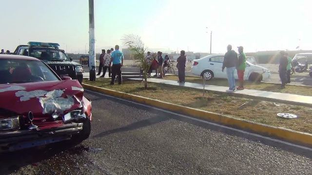 Nuevo Chimbote: chofer ebrio choca contra unidad donde viajaban toda una familia 