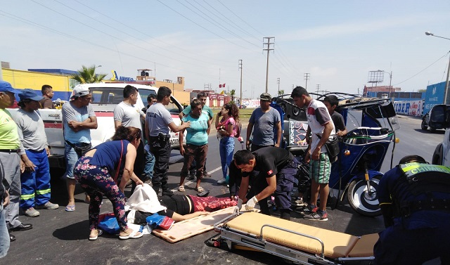 Camioneta impactó una mototaxi y resultaron heridas madre e hija en Chimbote