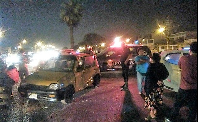 Cuatro heridos, entre ellos un niño, en triple choque en la avenida Pardo de Chimbote