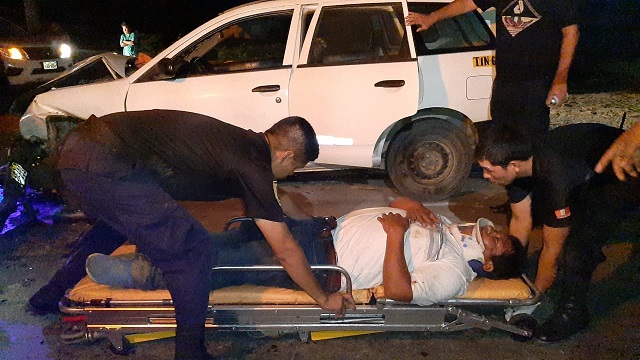 Chofer resulta herido en triple choque en el kilómetro 7 de La Campiña en Chimbote