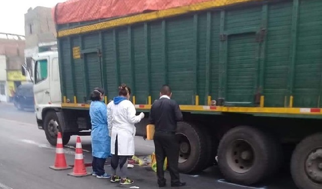 Chimbote: camión arrolló y causó la muerte de humilde vendedor de manzanas acarameladas