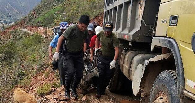 Obrero fallece en fatal accidente en la carretera de penetración Santa-Chuquicara en Áncash