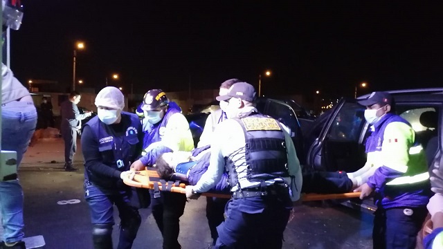 Chofer ebrio ocasionó violento accidente con madre e hija heridas en Nuevo Chimbote