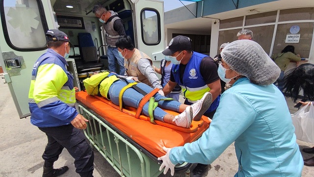 Vecina de Nuevo Chimbote resultó herida en choque de un automóvil con una motocicleta