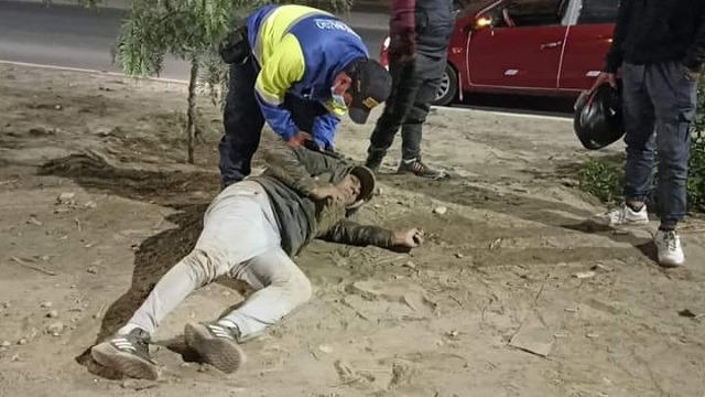 Motociclista casi pierde la vida por conducir borracho en Nuevo Chimbote