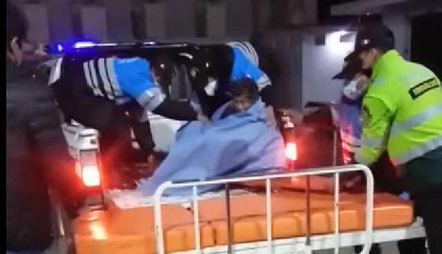 Mujer indigente es atropellada por irresponsable chofer que se dio a la fuga en Santa