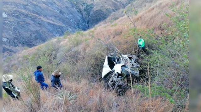 Áncash: vehículo cayó a un barranco y murieron tres personas en la provincia Mariscal Luzuriaga