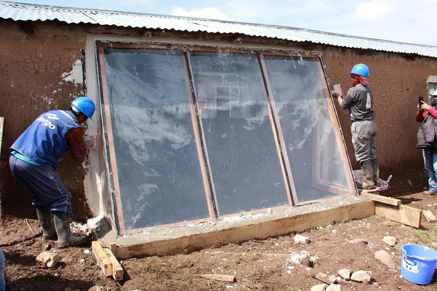 Acondicionan primeras 1,141 viviendas rurales para enfrentar heladas en zonas altoandinas