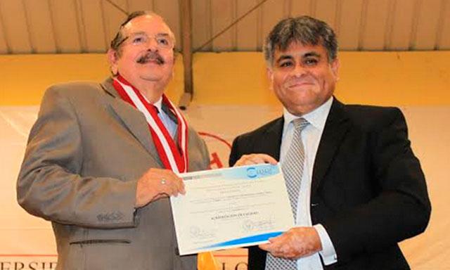 Educación Inicial y Obstetricia de Uladech Católica recibirán acreditación del Coneau