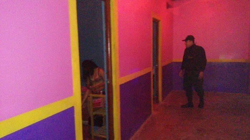 Sujeto fue acuchillado en la espalda al interior de prostíbulo de Casma