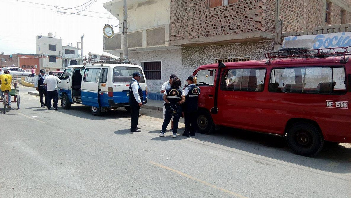 Advierten multas para unidades que brindan servicio hacia playas y no tengan permiso de circulación