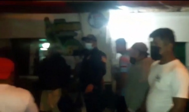 “Covidiotas” que tomaban licor en la vía pública agreden a serenos en Chimbote