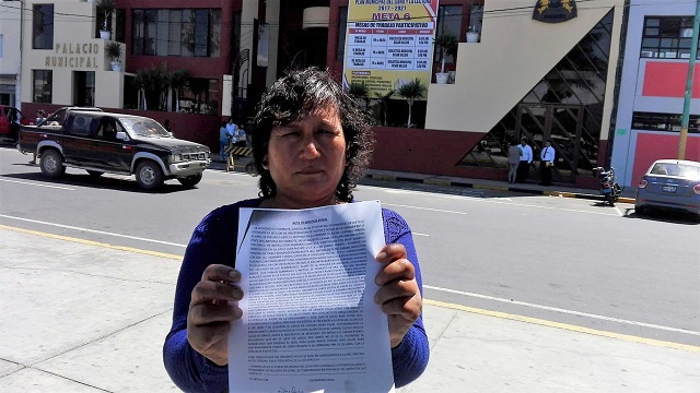 Agricultora acusa a esposa de alcalde de Cambio Puente de apropiación indebida de 103 sacos de arroz