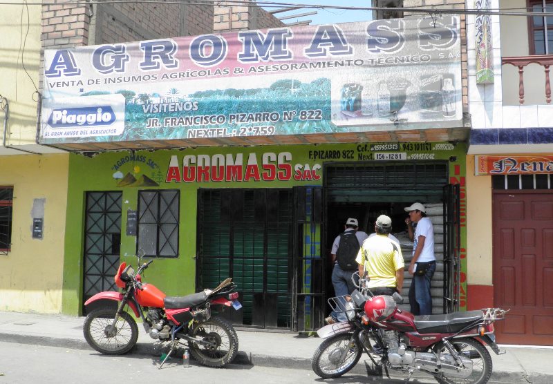 Delincuentes robaron 40 mil soles en efectivo y en productos de agropecuaria