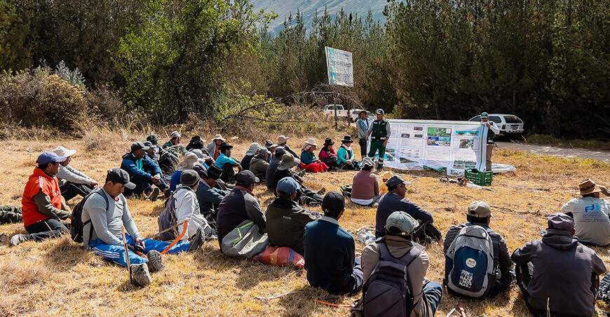 Áncash: capacitan  a comunidades campesinas para prevenir incendios forestales